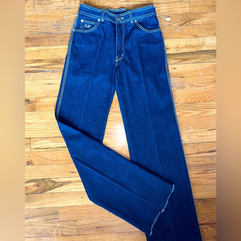 Wmn’s sz 25 High Rise Straight Leg Jeans 70’s Vintage Style